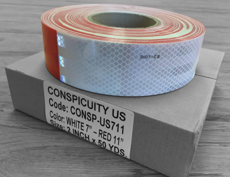 Conspicuity DOT C-2 - White 7" Red 11"