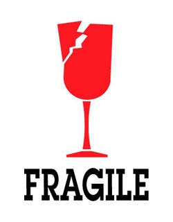 3 x 4" Fragile Broken Glass Label