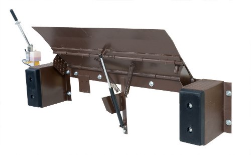Edge-O-Dock Leveler, Hand Pump, 20K, 72" x 27"