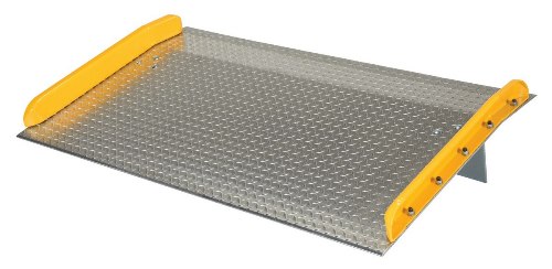 Aluminum Dock Board, Steel Curbs, 15K, 60" x 30"