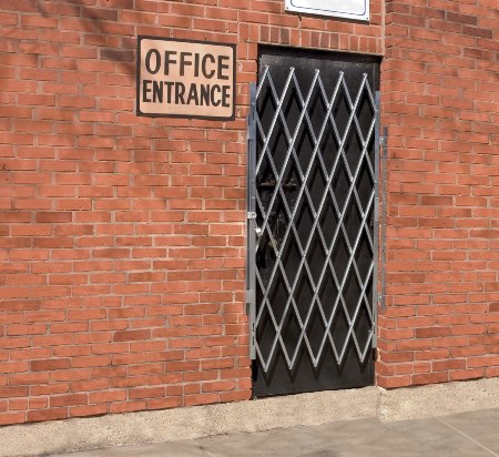 Galvanized Expanding Scissor Gate, 48" x 79"